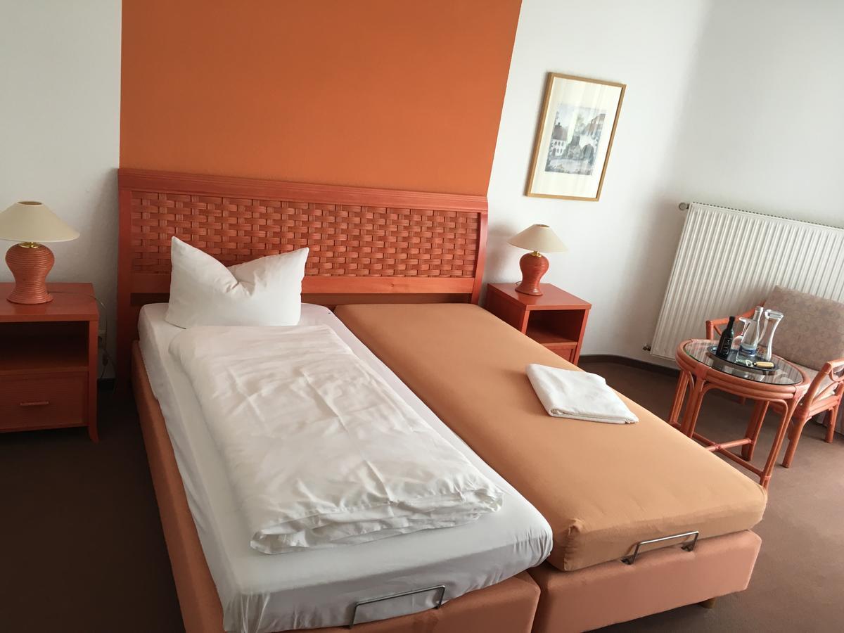 Hotel-Restaurant Hochwiesmuhle Bexbach Zewnętrze zdjęcie