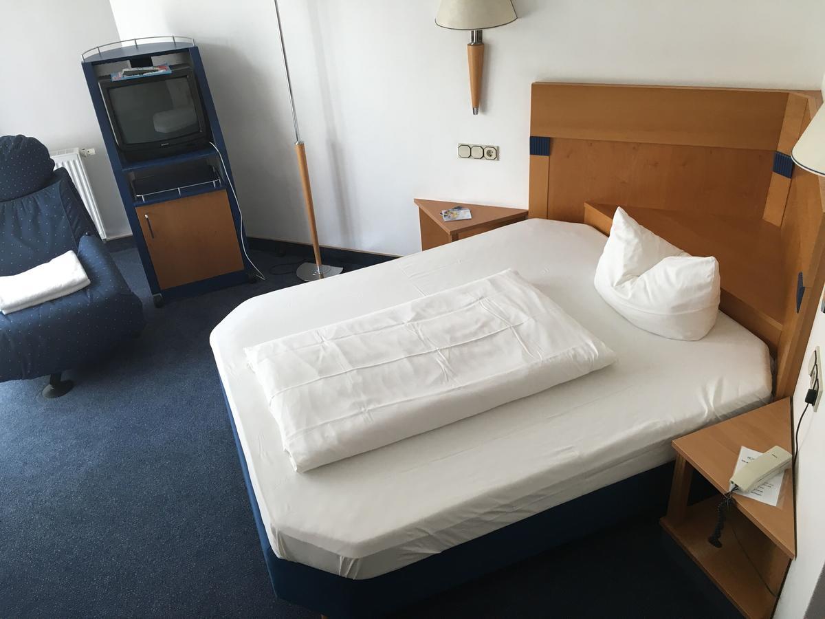 Hotel-Restaurant Hochwiesmuhle Bexbach Zewnętrze zdjęcie