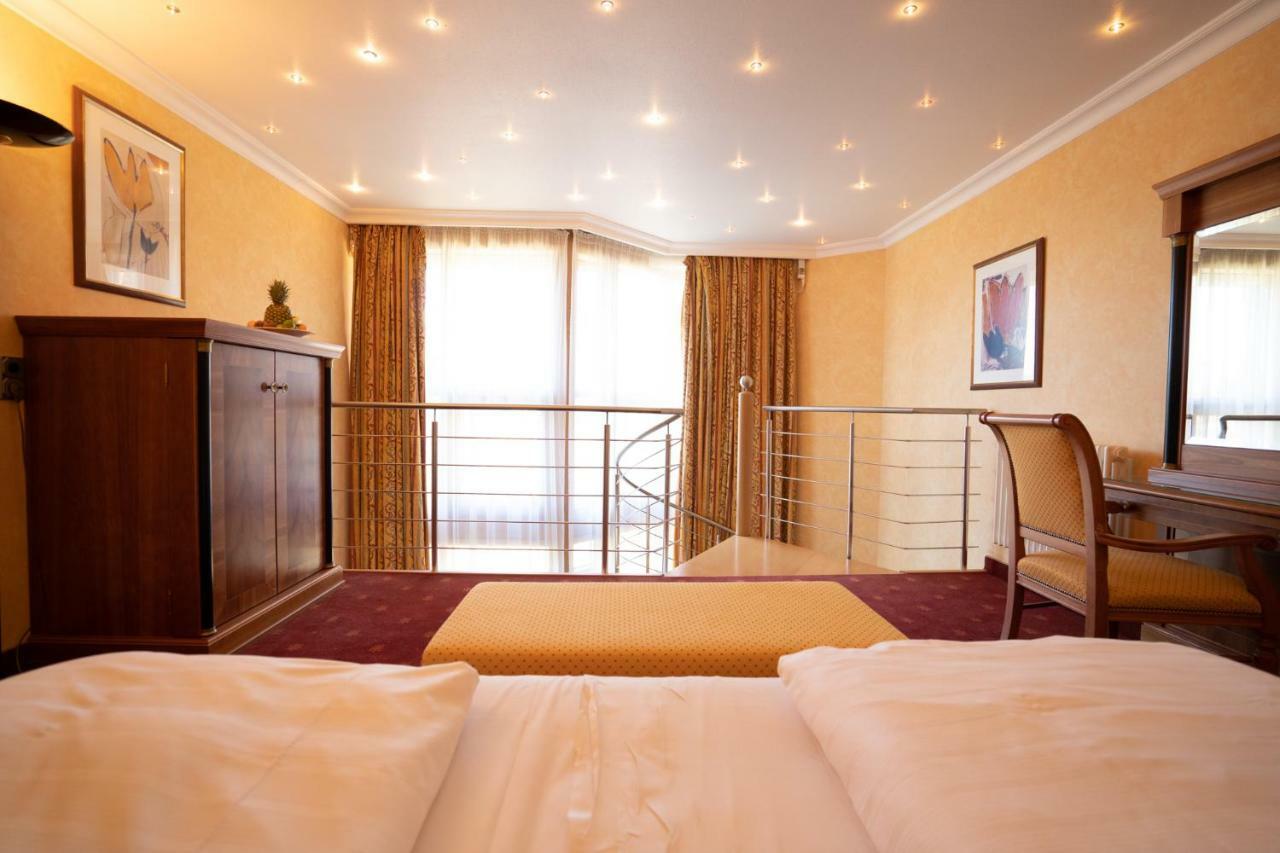 Hotel-Restaurant Hochwiesmuhle Bexbach Zewnętrze zdjęcie