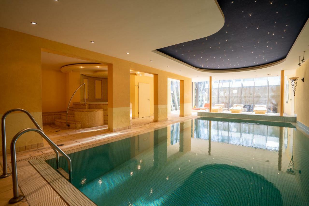 Hotel-Restaurant Hochwiesmuhle Bexbach Zewnętrze zdjęcie